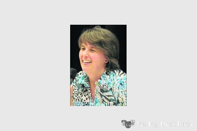 Weiter Vorsitzende im Ausschuss für Kultur, Jugend, Soziales und Sport ist die Grünalternative Renate Mohr. Ihr zur Seite sitzt künftig der vom Wähler weit nach oben kumulierte CDU-Stadtverordnete Dr. Bernd Blisch.