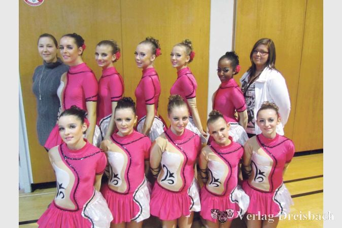 Die Formation „Raindrops“ des TSC Hochheim errang in der 2. Bundesliga der Jugendpolka den zweiten Platz.?(Foto: privat)
