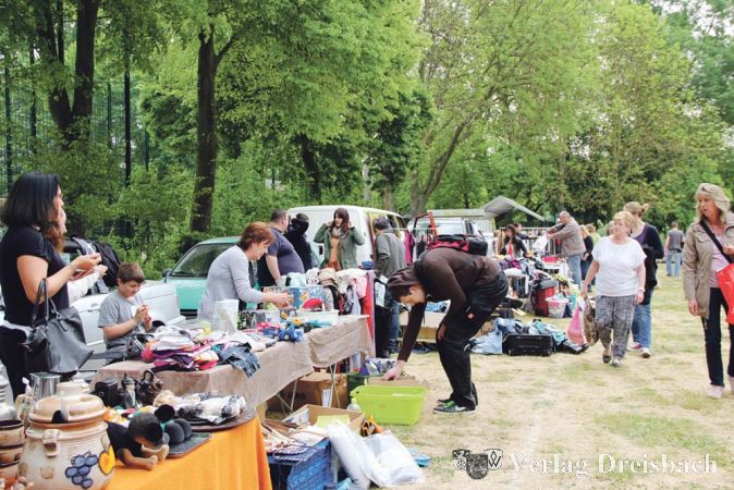 Zahlreiche Standbetreiber tummelten sich auf dem Gel&auml;nde.?(Fotos: A. Kreusch)

&nbsp;