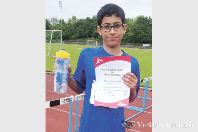 Gleich zwei Titel, im Hochsprung und &uuml;ber die 800-Meter-Strecke, holte sich Mohammed Bouazzati den Titel.

&nbsp;