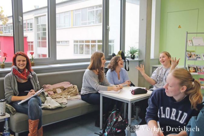 Die Teilnehmer des Poetry-Workshops am GSG hatten viel Spa&szlig; am Umgang mit ihrer Sprache.
&nbsp;&nbsp; &nbsp;?(Fotos: A. Kreusch)

&nbsp;