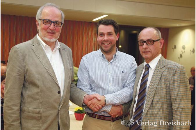 Froh mit ihrem Kandidaten Thies Puttnins-Von Trotha (Mitte) sind Stadtverbandschef Lothar Nachtmann und der Fraktionsvorsitzende Mario Bach (r.)?(gus/Fotos: Steinacker)

&nbsp;
