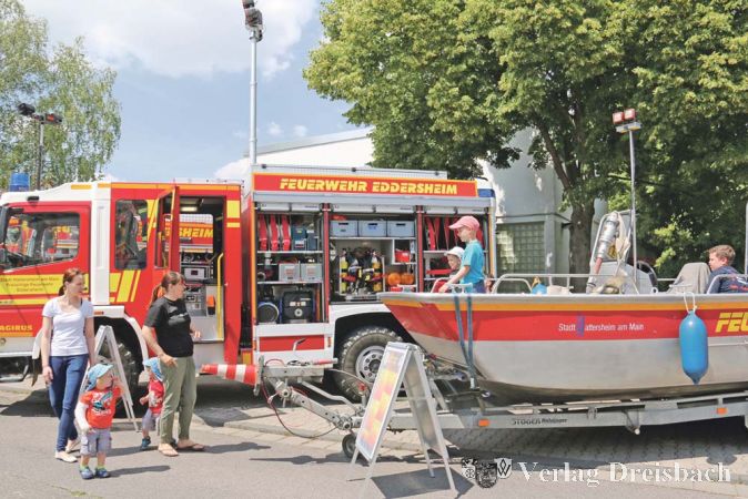 Alle Fahrzeuge der Freiwilligen Feuerwehr Eddersheim konnten am Sonntag bestaunt werden.?(Fotos A. Kreusch)

&nbsp;