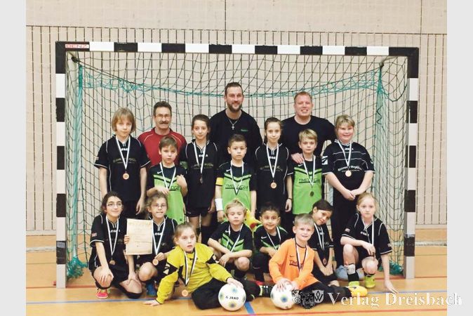 Die F-Jugend des FC Germania hatte beim eigenen Turnier nicht den besten Tag erwischt und musste sich mit Platz sechs zufriedengeben. &nbsp; &nbsp;(Foto: privat)