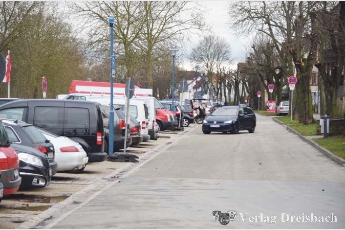 Das Konrad-Adenauer-Ufer wird insbesondere in den Sommermonaten von Radfahrern beansprucht. Dort k&ouml;nnte laut Radverkehrskonzept nun eine Fahrradstra&szlig;e ausgewiesen werden.
(Foto: R. D&ouml;rh&ouml;fer)