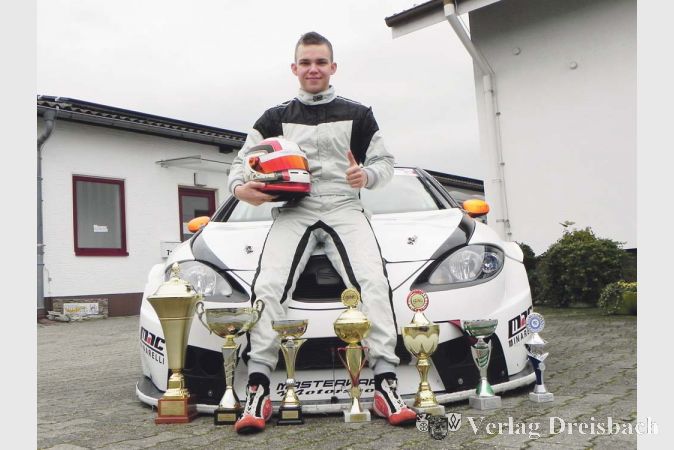 Der erfolgreiche Hattersheimer Nachwuchs-Motorsportler Fabian Erle sucht weiterhin nach unterst&uuml;tzungsfreudigen Sponsoren.
(Foto: privat)