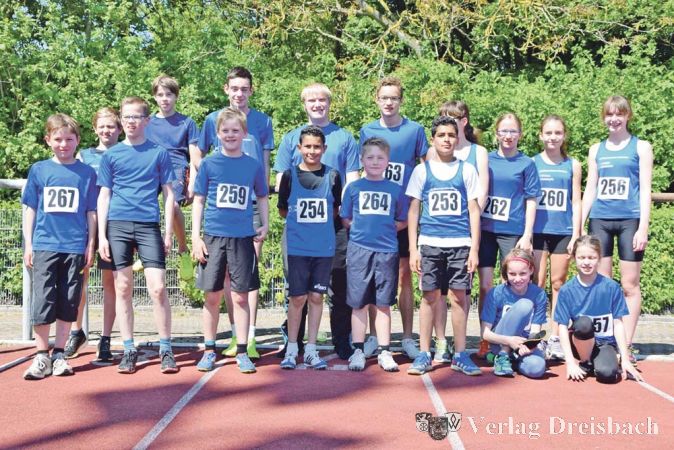 Reichlich Titel und Podestpl&auml;tze eroberten die LG-Leichtathleten bei den Kreismeisterschaften.
(Foto: privat)