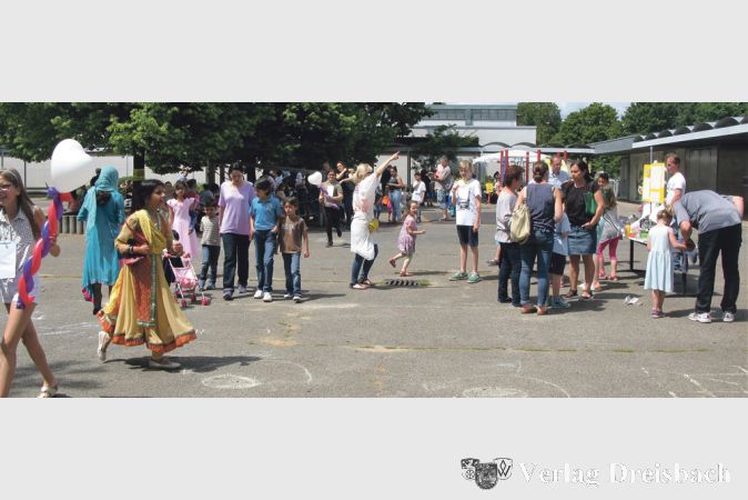 Auf dem Schulhof der Brunner-Schule gab es beim Sommerfest allerhand interessante Spiele und Bewegungsangebote zu entdecken
(Fotos: Engert)