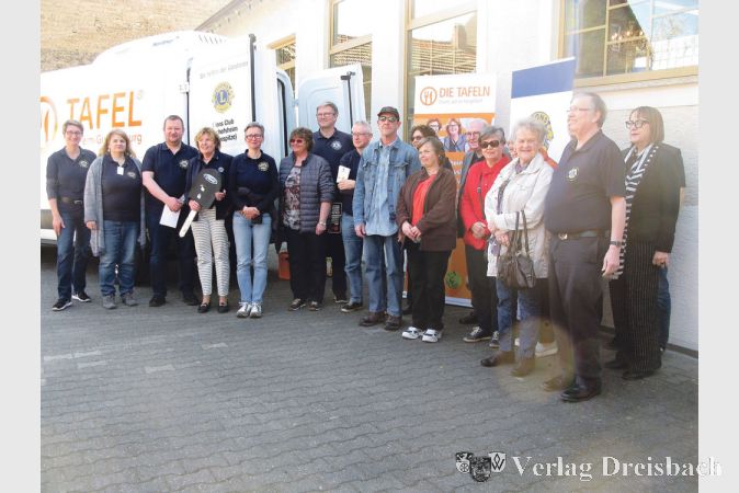 Der neue Transporter mit Kühlung wird der Tafel Ginsheim-Gustavsburg ein zuverlässiger Partner bei der Lebensmittelversorgung bedürftiger Menschen und Familien an der Mainspitze sein.
(Foto: Engert)