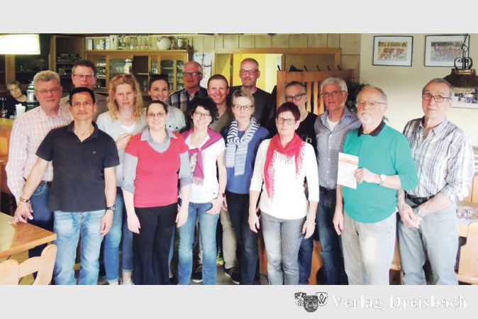 Die Absolventen des Sportabzeichens 2017: Linda Diehl, Wolfgang Harms, Werner Holzh&auml;user, Juan Jacinto Gamas, Martin Langer, Horst Martin, Peter Motzko, Nicole Schmidt-Licht, Susanne Schneider, Renate Schniering-Bienert, Maria Siemon, Rolf Th&ouml;ne, Bernd Westerdorff, Nico Schuhmacher und Peter Manz. Nicht auf dem Bild: Gudrun Brinker, Sonja Rautenberg und Ralf Hesse.
(Fotos: privat)