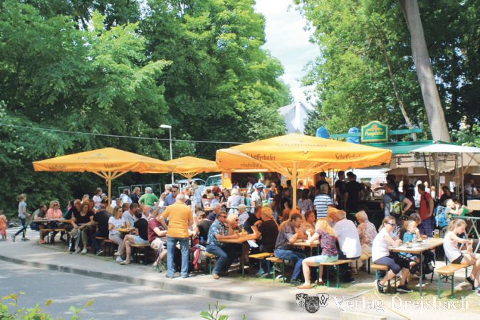 Das Brunnenfest lockte an den Pfingsttagen wieder zahlreiche Besucher aus dem gesamten Stadtgebiet nach Bad Weilbach.
(Fotos: A. No&eacute;)