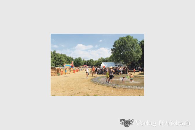 Zwei Wochen Sommerwetter wie aus dem Bilderbuch, dazu ein abwechslungsreiches Programm, das keine Langeweile aufkommen lie&szlig; &ndash; was will man mehr? Etwas Wasser vielleicht, w&uuml;rde der verbrannte Rasen sagen, wenn er denn sprechen k&ouml;nnte. (Foto: noe)