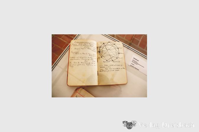 Auch verschiedene handschriftliche Aufzeichnungen &ndash; hier eine Betrachtung der Wirtschaftlichkeit der Schweinezucht &ndash; wurde am Wochenende in der Ausstellung zu dem 200 Jahre alten Geb&auml;ude gezeigt.