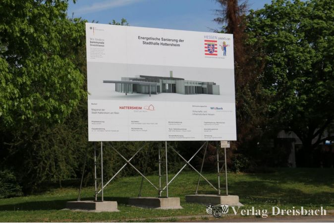 Die Sanierung der Stadthalle ist in Gang, in den Haushaltsjahren 2019 und 2020 wurden hierfür Mittel zur Verfügung gestellt. Da aber die Maßnahme deutlich teurer wird als geplant, beantragt der Magistrat, die entsprechenden Ansätze nach oben zu korrigieren. Nach den Beratungen in den Fraktionen und im Ausschuss wird das Stadtparlament am 29. August hierzu eine Entscheidung treffen.