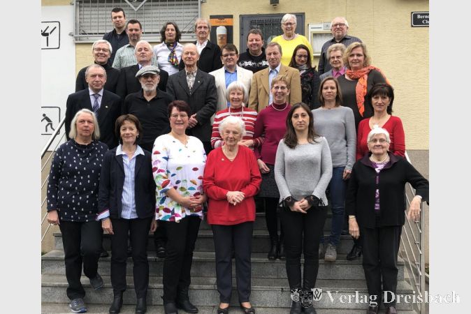 Die Jubilare von 2019 und 2020 der DJK sowie besonders engagierte Mitglieder.