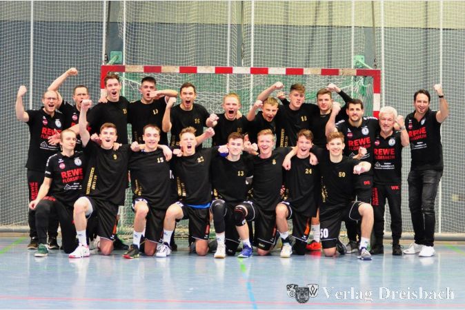 Das Meisterteam: Die HoWi-B-Jugend holt die Hessenmeisterschaft.