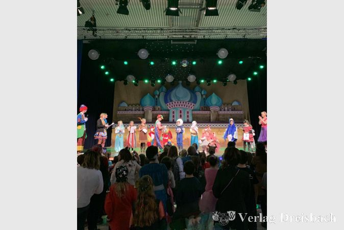 Ein fester Programmpunkt beim Kinderkarneval: Die Prämierung der zehn kreativsten Kostüme.
