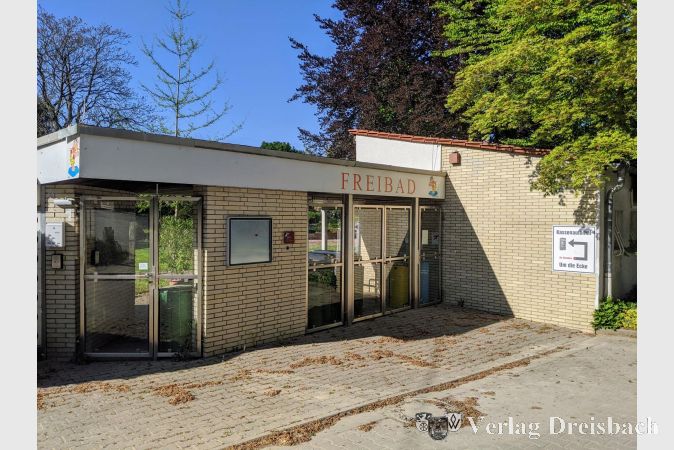 Öffnet in diesem Jahr nicht am 1. Mai und bleibt womöglich ganzjährig geschlossen: Das Hattersheimer Freibad.