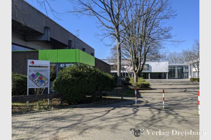Die Heinrich-Böll-Schule in Hattersheim.