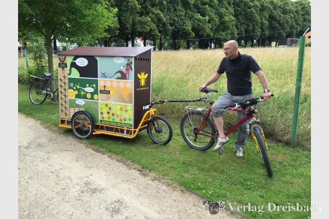 Die Regionalpark Wanderbienen sind wieder unterwegs auf der Rundroute und machen Station in Hattersheim.
