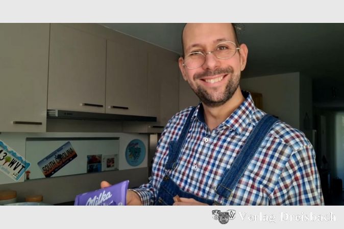 "Klingt komisch - ist aber so" - Daniel Weiß als Peter Lustig.