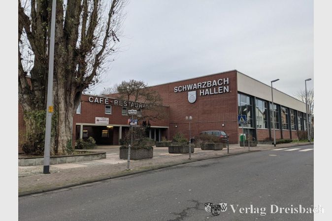 Die Wahllokale waren diesmal in den Schwarzbachhallen zu finden.