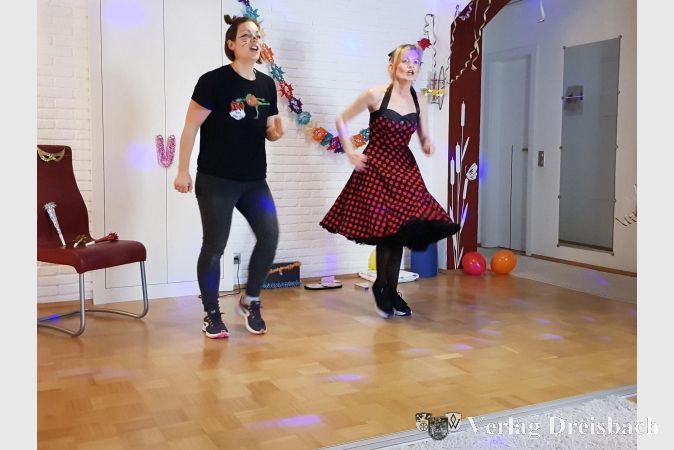 Auch die Faschingsturnstunde hat für die Kinder über Zoom nicht gefehlt.