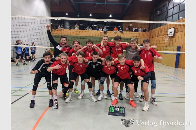 Die Herren 3 gewinnen das wichtige Spiel gegen den Tabellenzweiten von der TG Winkel.