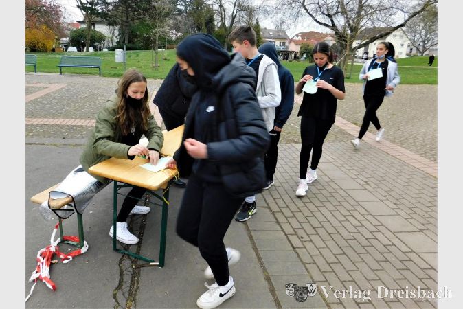 Jeder Stempel zählt: Nach jeder absolvierten Runde wurde am Zieleinlauf gestempelt.