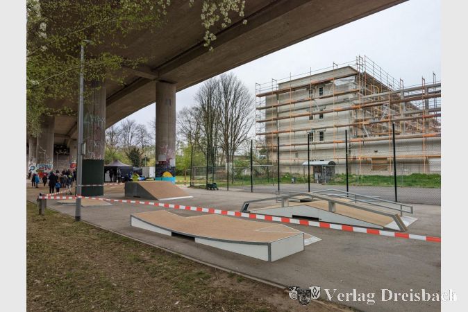 Vier neue Skateelemente erweitern die Anlage, die ursprünglich 2001 in Betrieb genommen wurde.