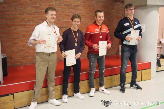 Siegerehrung der Jugend U25 im WK 8 Einzel.