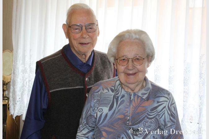 Erna und Helmut Müller feiern am Mittwoch, dem 13. April ihre Eiserne Hochzeit.