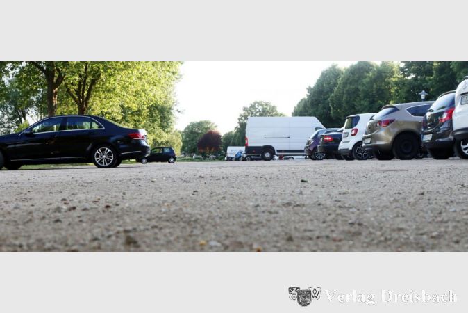 Keine wesentliche Veränderung wird der Grundcharakter des Adenauer-Ufers als Flörsheims größte öffentliche Parkfläche in der Innenstadt mit ihrer wassergebundenen Decke erfahren.
