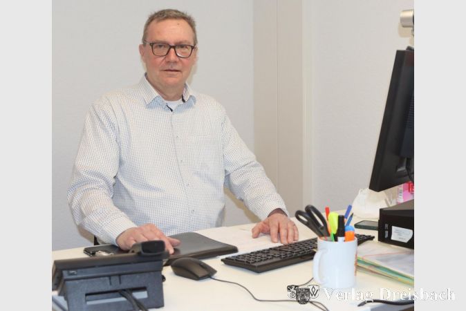 Axel Braunsberger ist seit Juli 2021 Geschäftsführer der städtischen Wohnungsgesellschaft Terra. Der 61-Jährige stammt aus Frankfurt, wohnt allerdings seit zehn Jahren in Flörsheim.