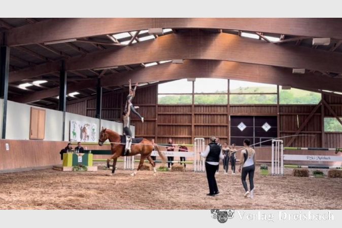 Das M-Team des Reit- und Fahrvereins Kriftel feierte in Molzbach einen gelungenen Saisonstart.