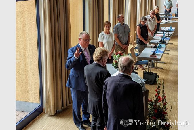 Bürgermeister Klaus Schindling legte am Donnerstag vergangener Woche im Rahmen der Sitzung der Stadtverordnetenversammlung seinen Amtseid ab.