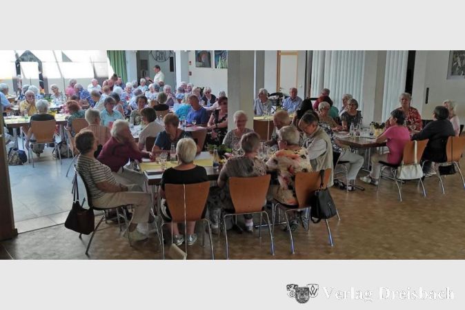 Das diesjährige AWO-Sommerfest fand sowohl im Rat- und Bürgerhaus...