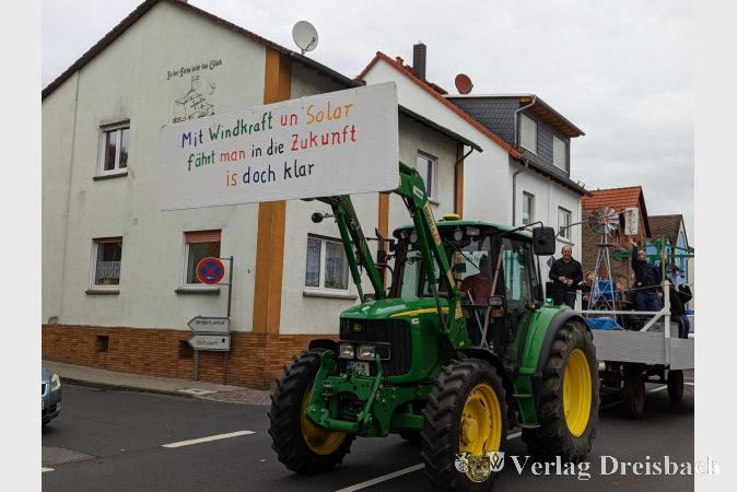 Der Motivwagen der KGK beim Festumzug am Sonntag.