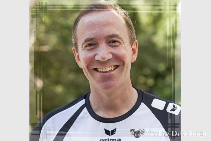 Die Handballer trauern um ihren langjährigen Trainer Jens Illner.