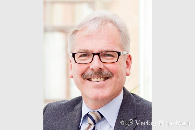 Bürgermeister Dr. Bernd Blisch