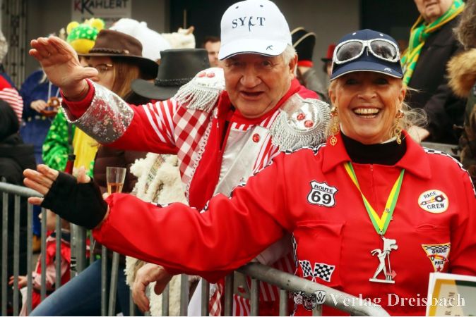 Die Stimmung war fast durchweg gut und positiv während des Umzugs.