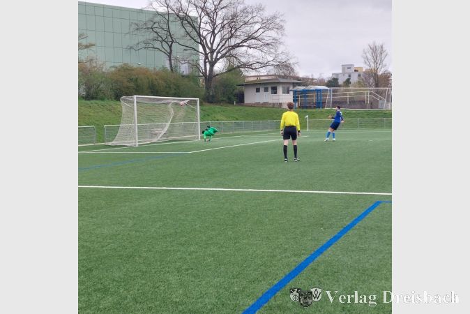 Der Elfmeter zum 2:0 für den SV 07 Kriftel III.