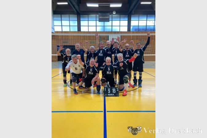 Die Krifteler Senioren sind nach wie vor stark. Die Ü64 werden Vize-Südwestdeutscher Meister.