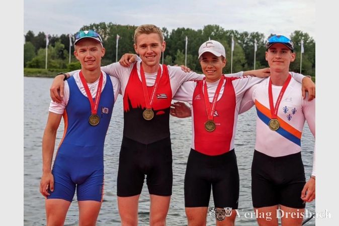 FRV-Ruderer Michael Biegler (l.) siegte sowohl im Einzel als auch mit seiner Renngemeinschaft über die 2000-Meter-Distanz.