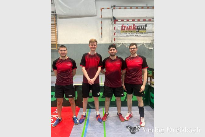 Das erfolgreiche Team v.l.n.r.: Valentin Eichner, Tim Meindl, Kolja Wilkes Robles, Simon Tiede.