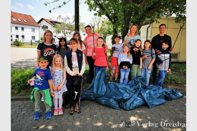 Die teilnehmenden Kinder der Okrifteler Albert-Schweitzer-Schule...