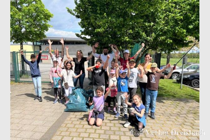 ...und der Regenbogenschule in Hattersheim.