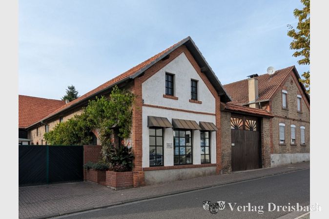 Im Heimatmuseum wurde 2022 nicht weniger geheizt als zuvor, da man Beschädigungen der Exponate nicht riskieren wollte. Der Mehrverbrauch lag dort bei 1.054,91 kWh im Vergleich zu 2021, das entspricht einem Anstieg von 6,32 Prozent.