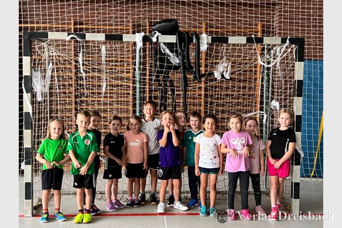 Gruselig ging es beim Halloween-Training der Minis zu.