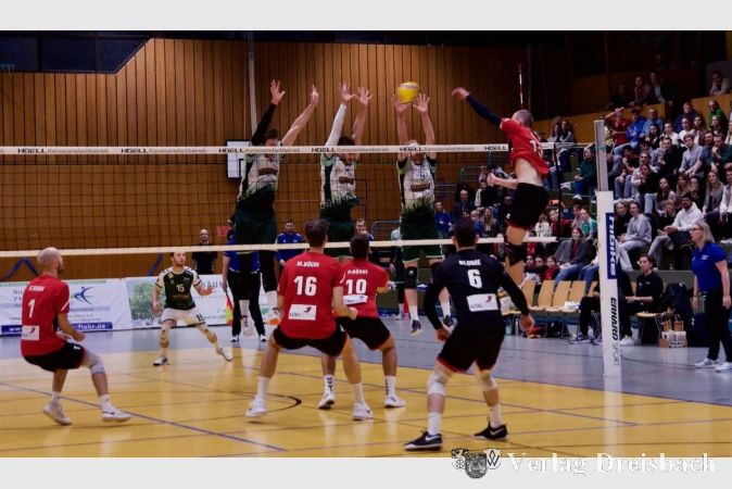 Freiburg blockt Kriftels Pokallauf ab.